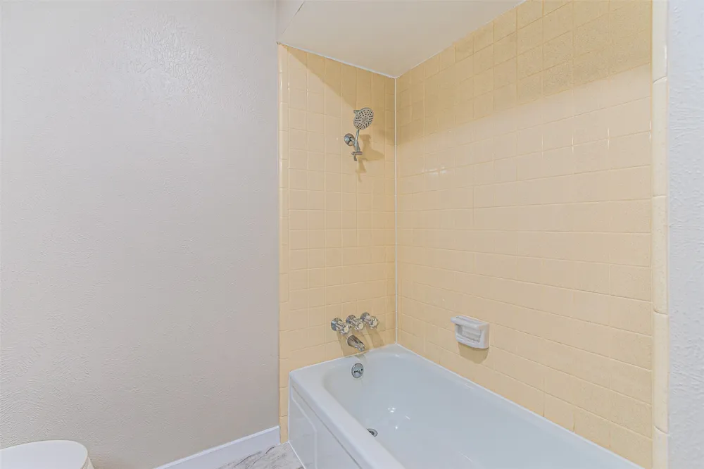 1509 Crockett Street Garland, TX 75042