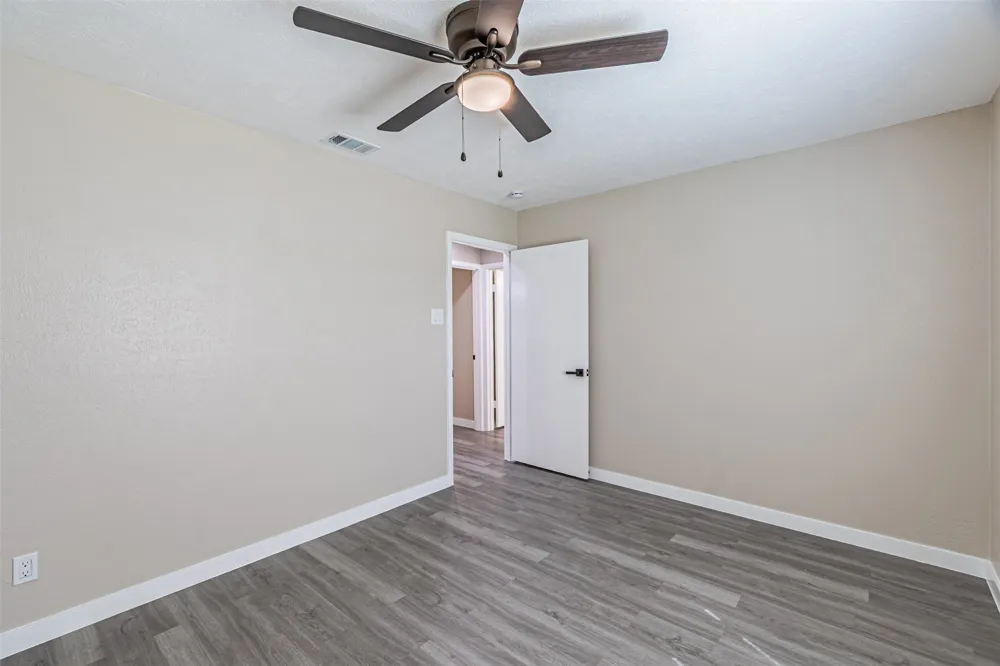 1509 Crockett Street Garland, TX 75042