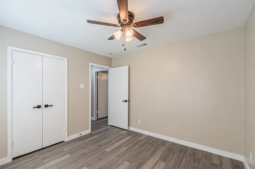 1509 Crockett Street Garland, TX 75042