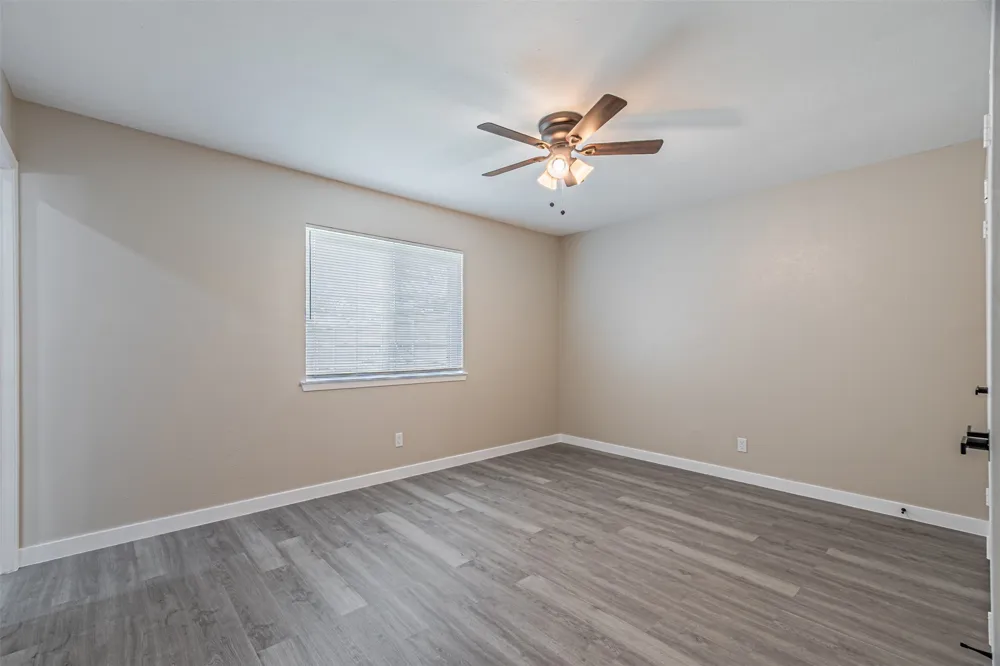 1509 Crockett Street Garland, TX 75042