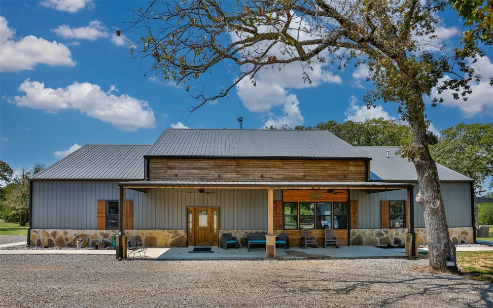 240 Magnolia Bennington, OK 74723