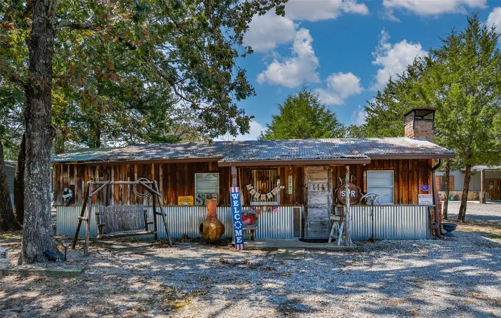 240 Magnolia Bennington, OK 74723