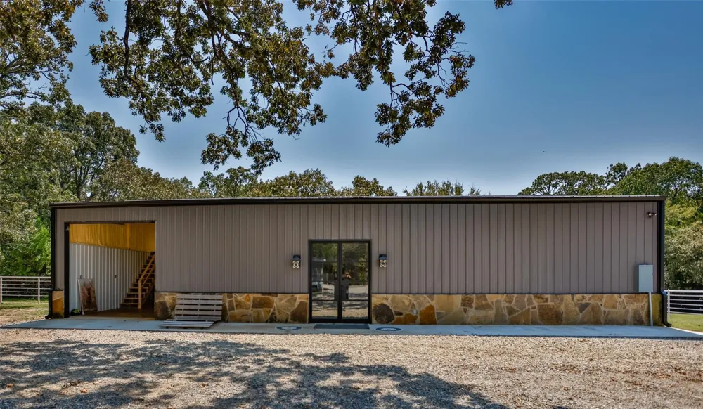 240 Magnolia Bennington, OK 74723