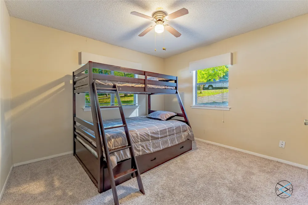 7179 Lance Lane Eustace, TX 75124