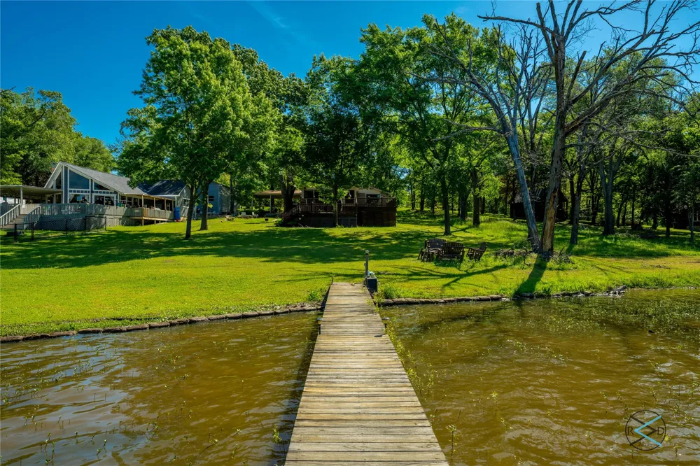 7179 Lance Lane Eustace, TX 75124