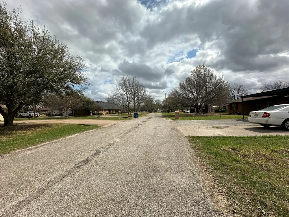 108 Beard Drive Itasca, TX 76055