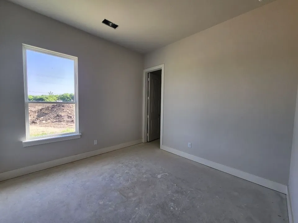 12213 Crystal Drive Krum, TX 76249