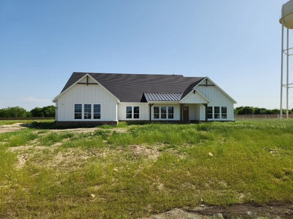 12213 Crystal Drive Krum, TX 76249