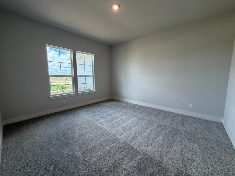 12213 Crystal Drive Krum, TX 76249
