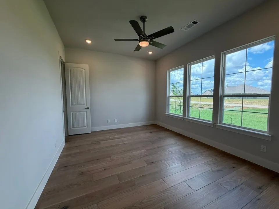 12213 Crystal Drive Krum, TX 76249