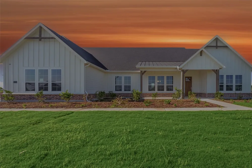 12213 Crystal Drive Krum, TX 76249