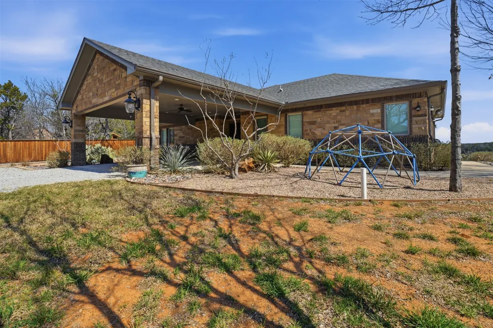 186 Long Drive Palo Pinto, TX 76484