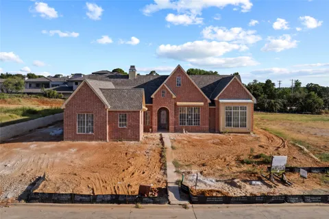 1509 Four Seasons Drive