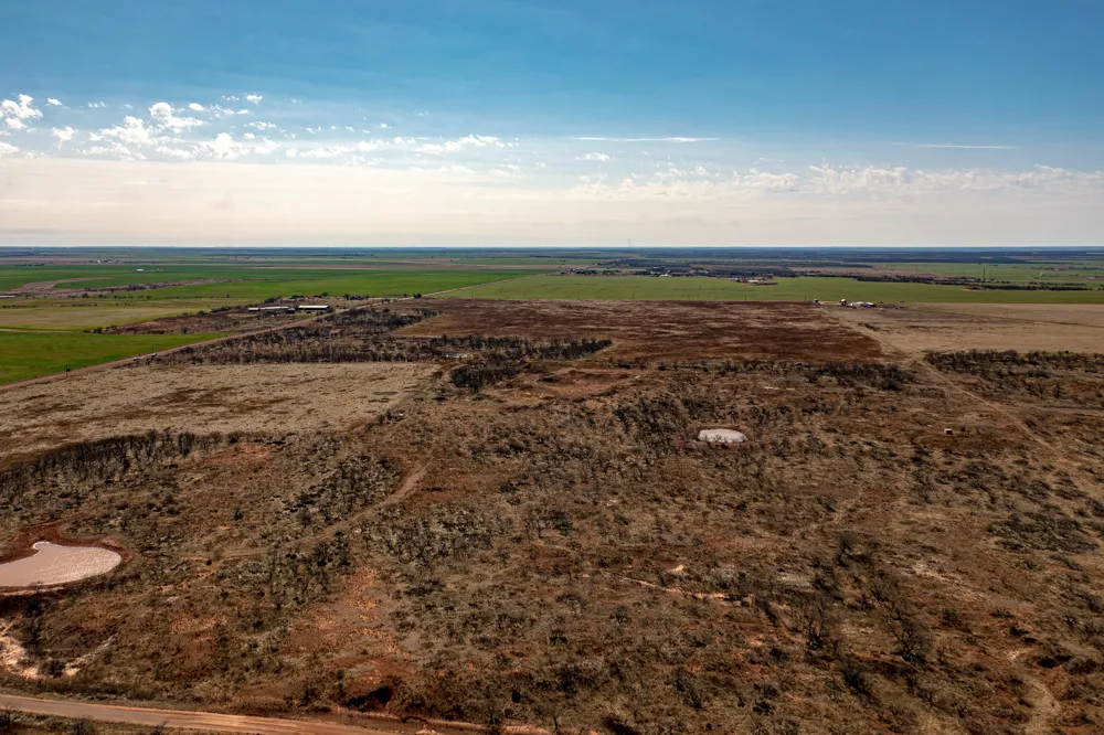 Westover Road Seymour, TX 76380