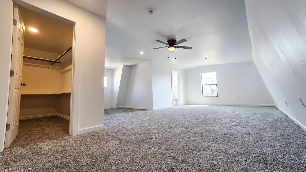 401 E Pierce Street Winters, TX 79567