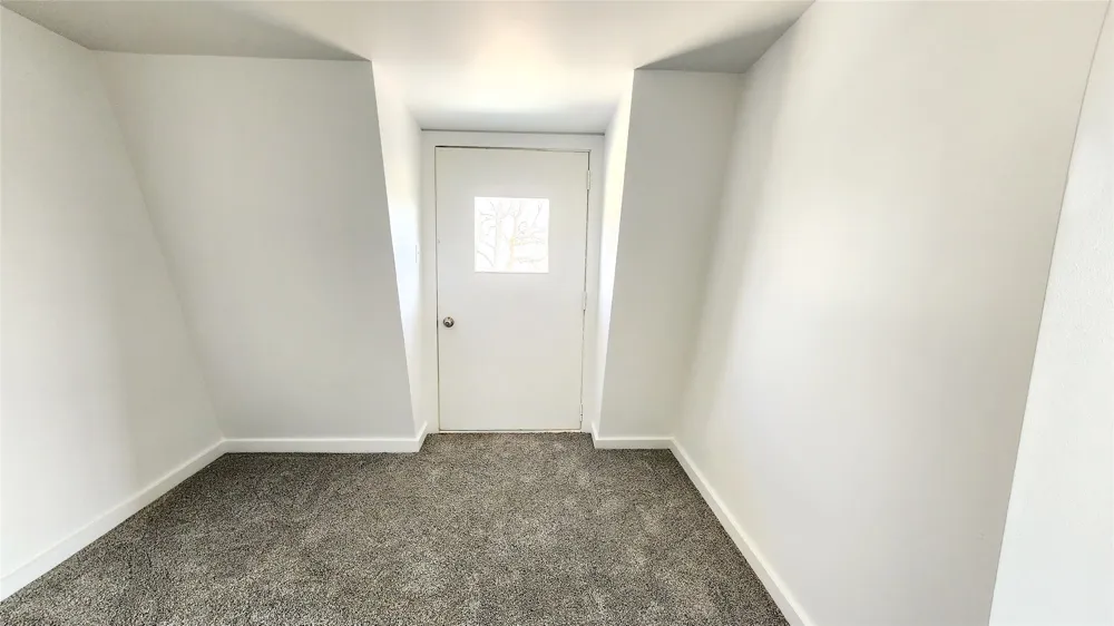 401 E Pierce Street Winters, TX 79567