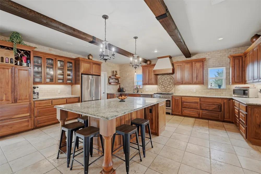 1959 Marlow Road Bells, TX 75414