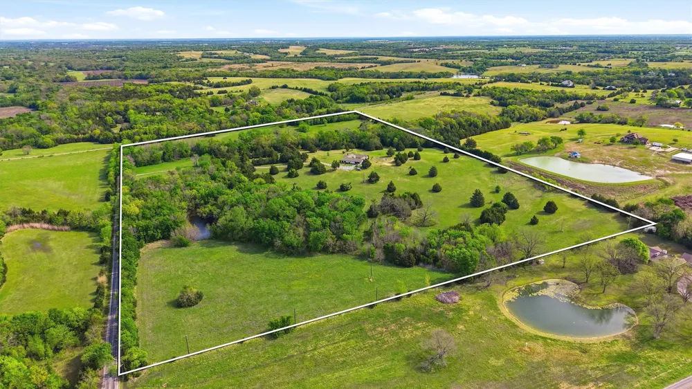 1959 Marlow Road Bells, TX 75414