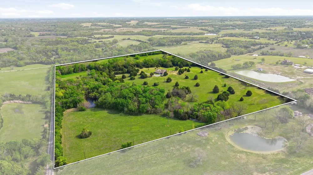 1959 Marlow Road Bells, TX 75414
