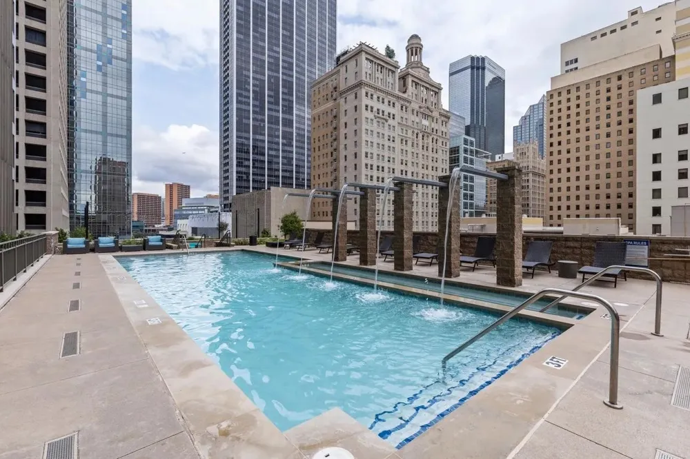 1200 Main Street #902 Dallas, TX 75202