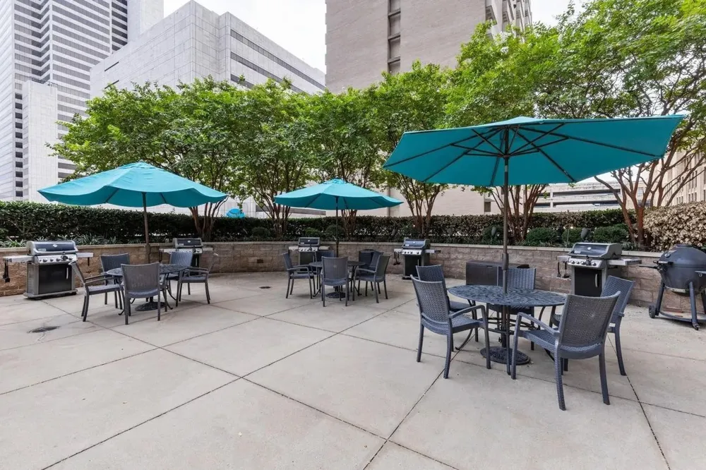 1200 Main Street #902 Dallas, TX 75202