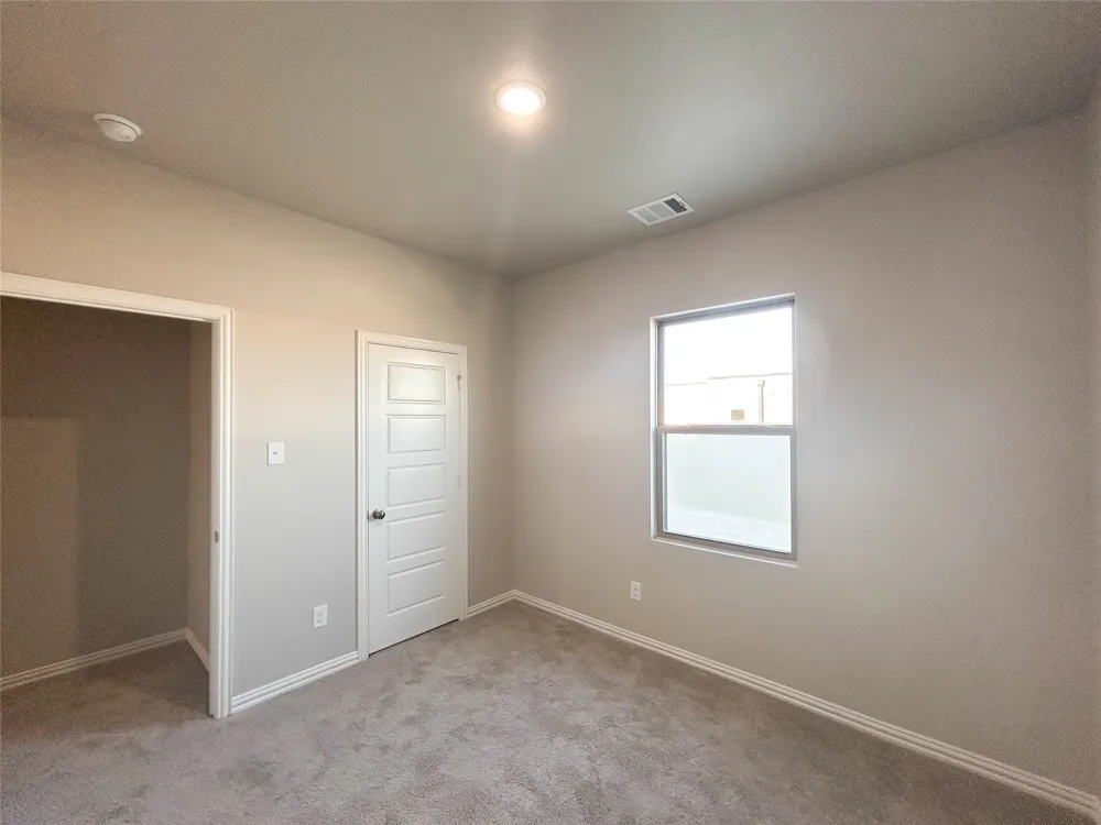 2120 Dena Drive Waxahachie, TX 75165