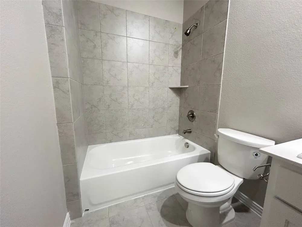 2120 Dena Drive Waxahachie, TX 75165