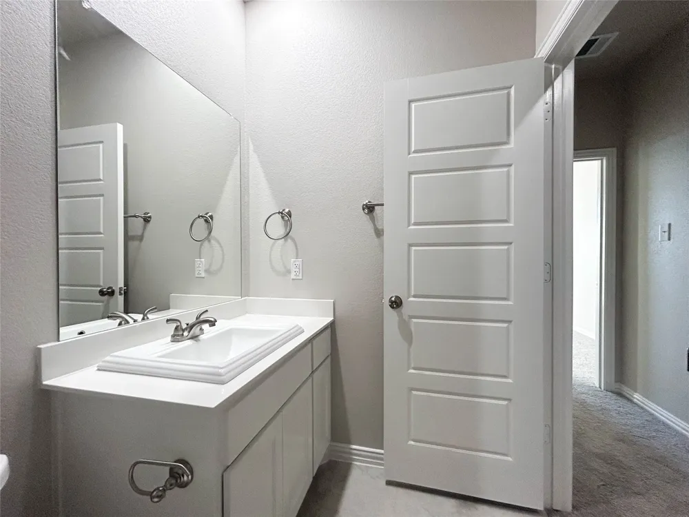 2120 Dena Drive Waxahachie, TX 75165