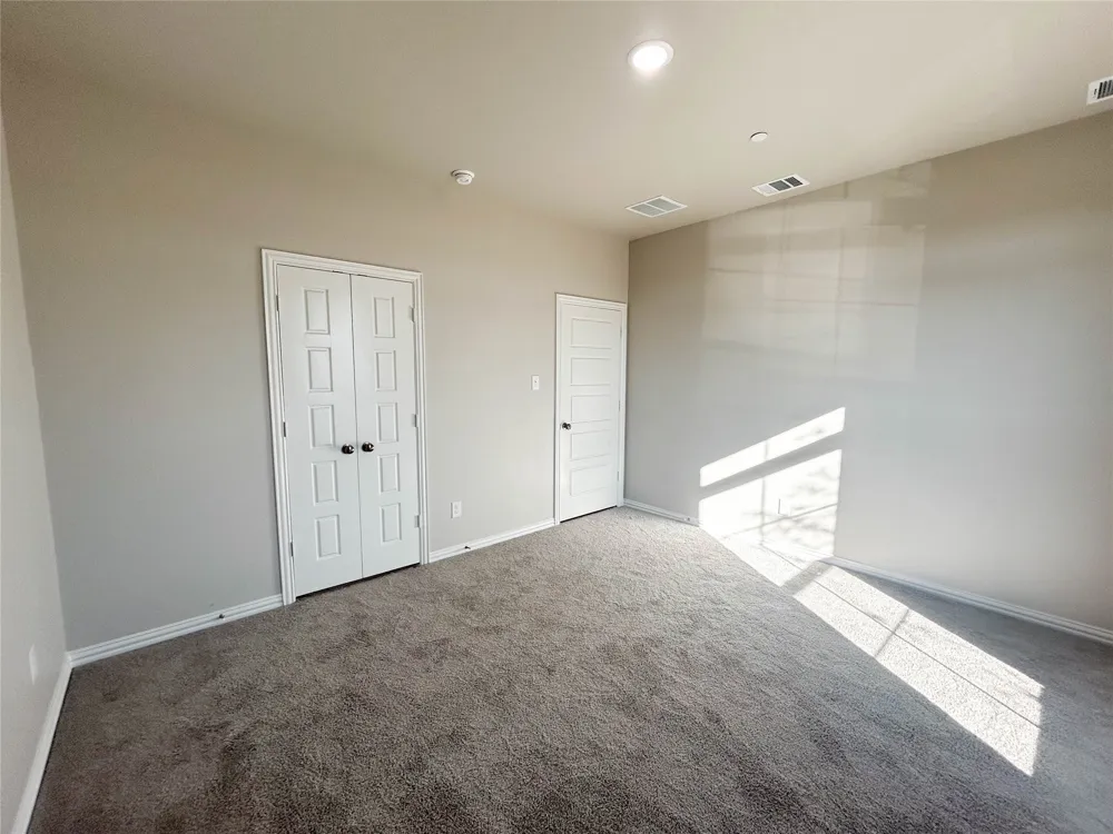 2120 Dena Drive Waxahachie, TX 75165