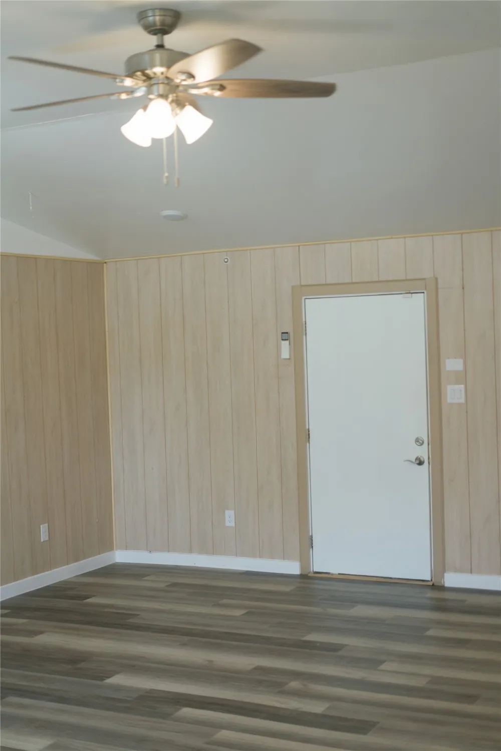 403 S Live Oak Street San Saba, TX 76877