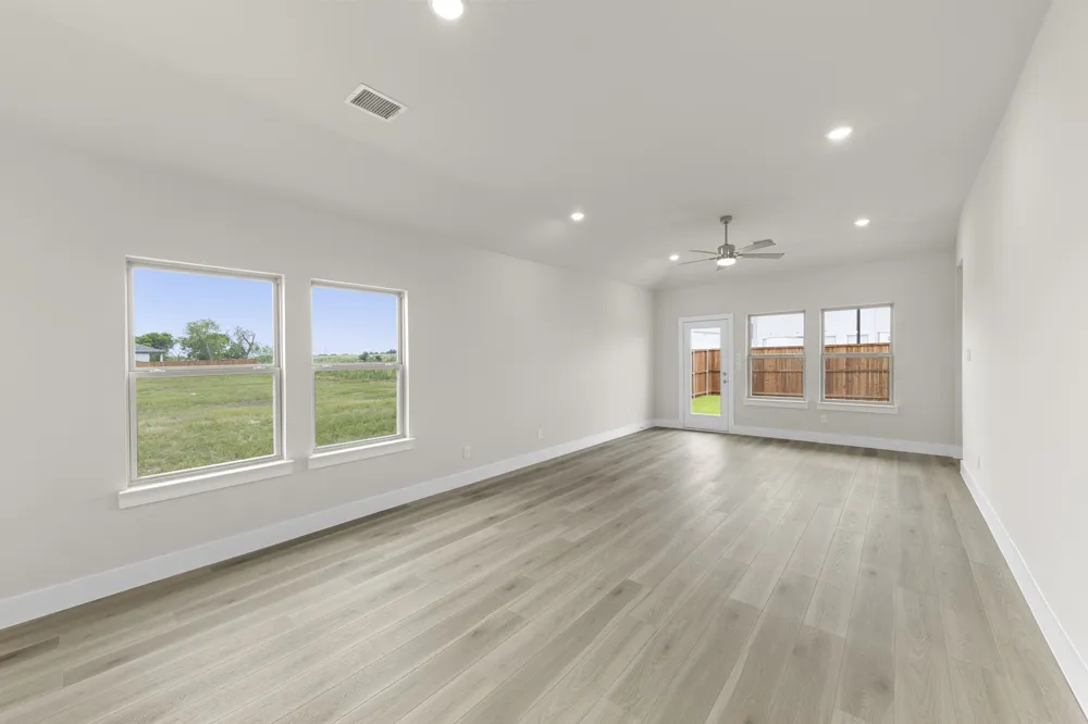 1324 Comal Drive Forney, TX 75126