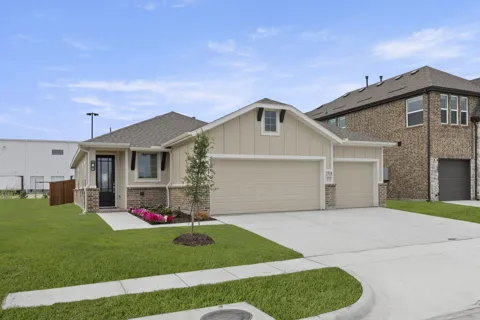 1324 Comal Drive