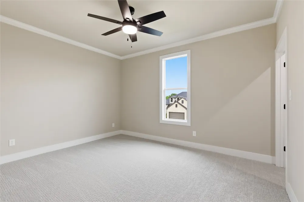702 Anne Road Van Alstyne, TX 75495