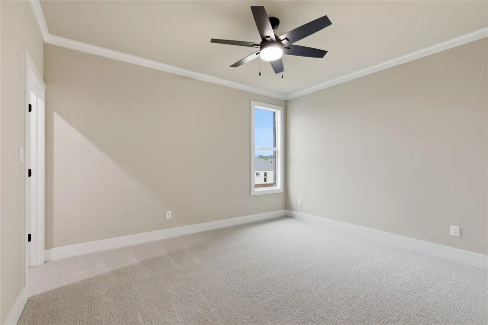 702 Anne Road Van Alstyne, TX 75495