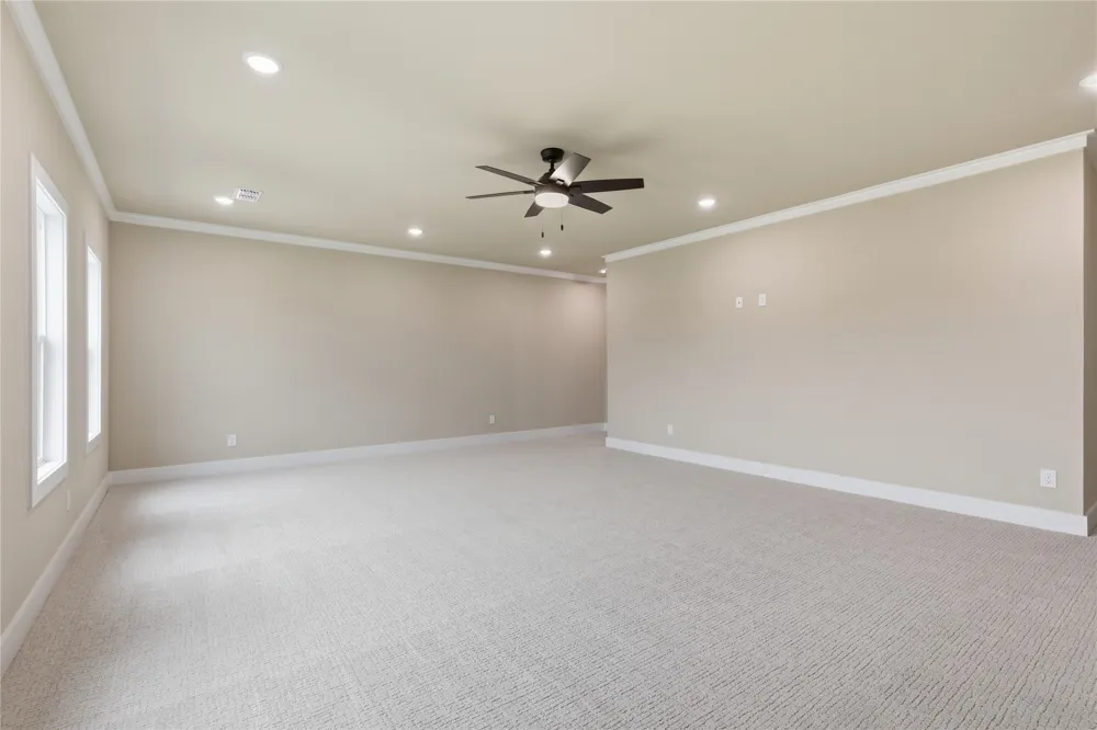 702 Anne Road Van Alstyne, TX 75495