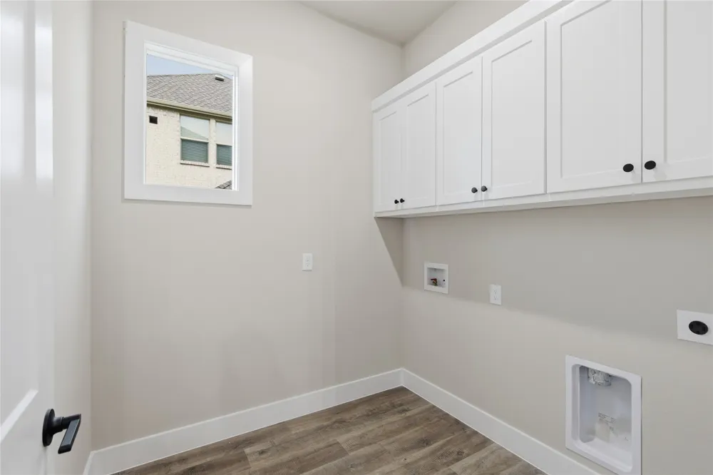 702 Anne Road Van Alstyne, TX 75495