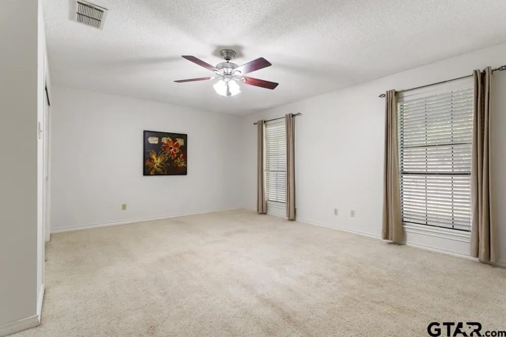 1656 Pineview Lane Hideaway, TX 75771
