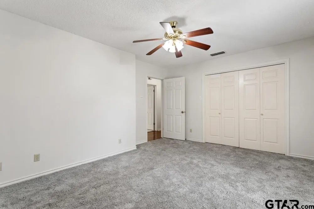 1656 Pineview Lane Hideaway, TX 75771