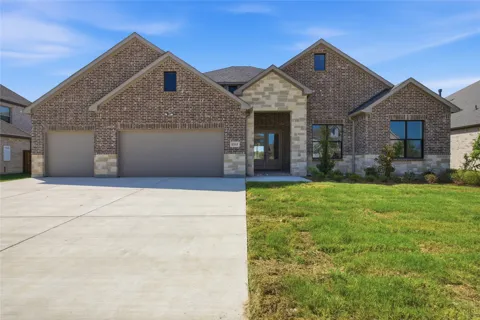 1333 Benjamin Trail