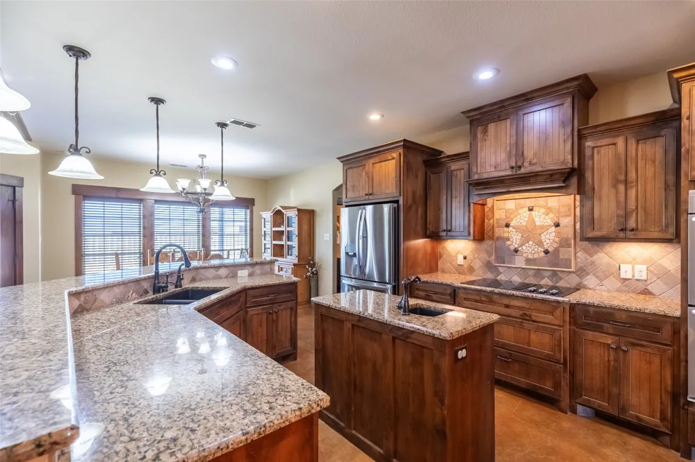 14600 I-20 Roscoe, TX 79545