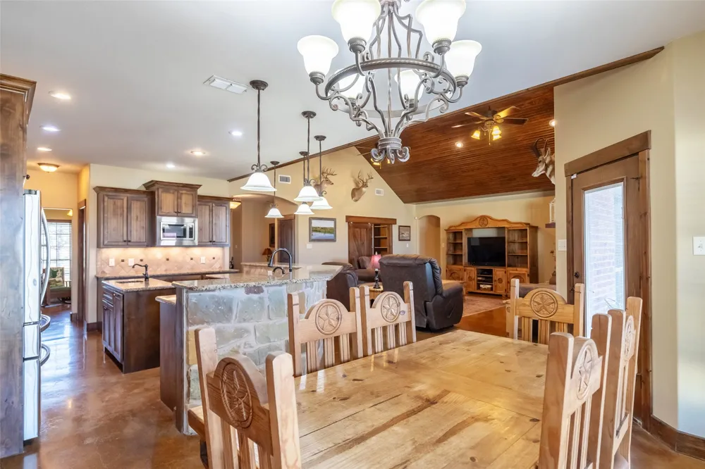 14600 I-20 Roscoe, TX 79545
