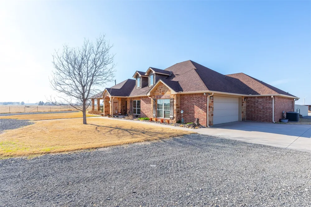 14600 I-20 Roscoe, TX 79545