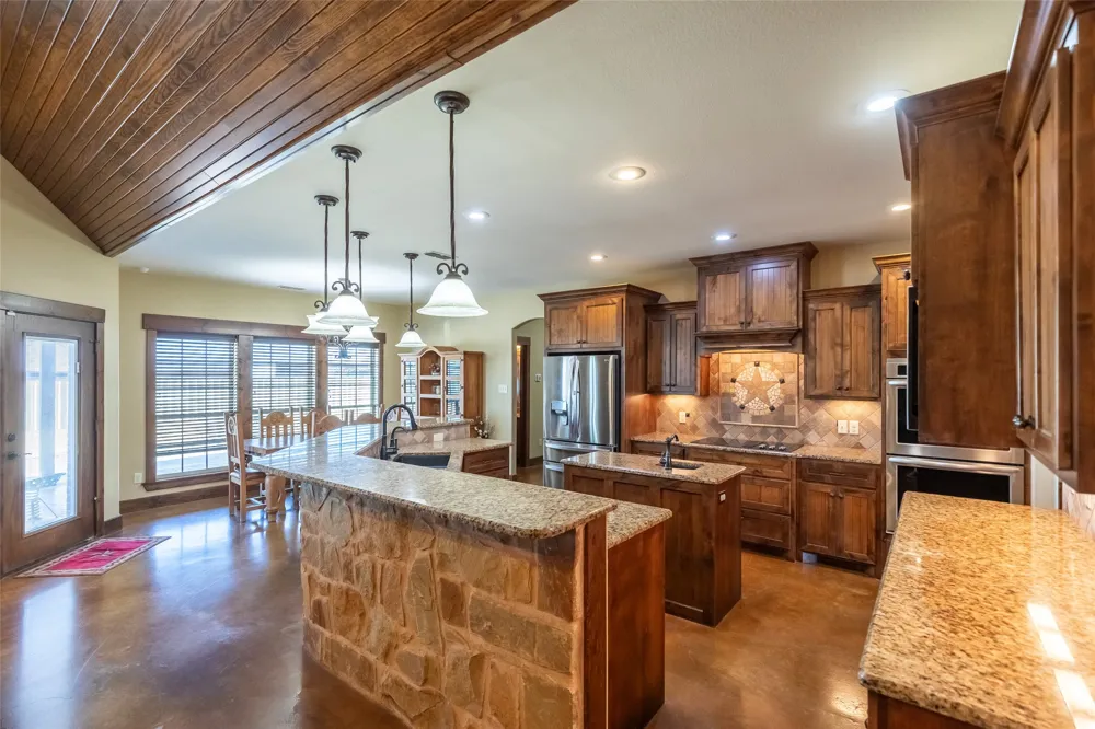 14600 I-20 Roscoe, TX 79545