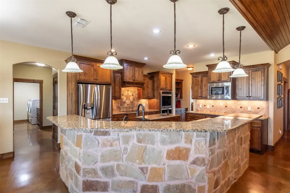 14600 I-20 Roscoe, TX 79545