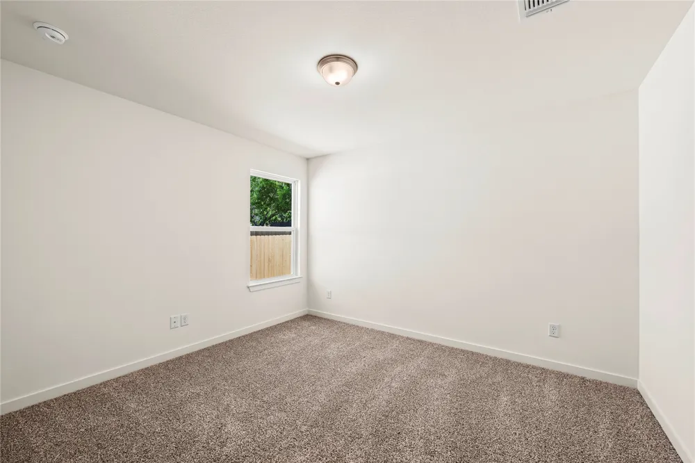 109 Adaline Bend McGregor, TX 76657