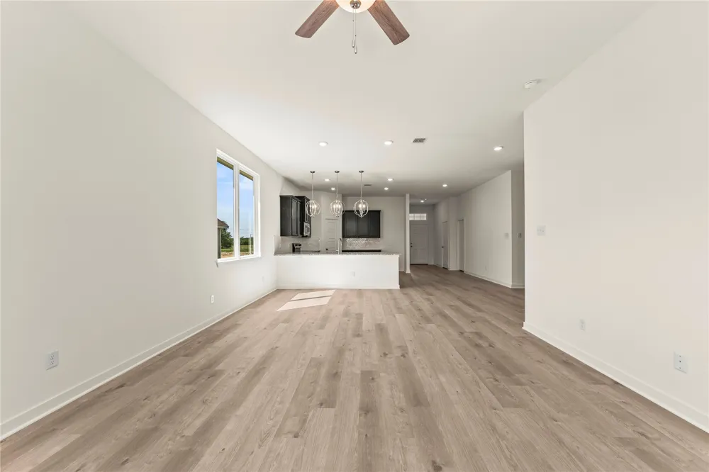 109 Adaline Bend McGregor, TX 76657