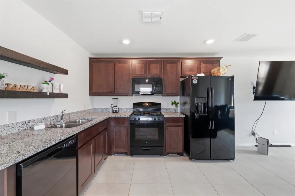 421 Corsair Way Ferris, TX 75125
