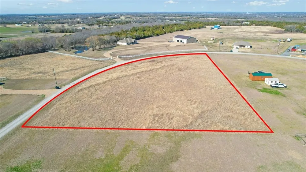 301 Marshall Circle Whitewright, TX 75491
