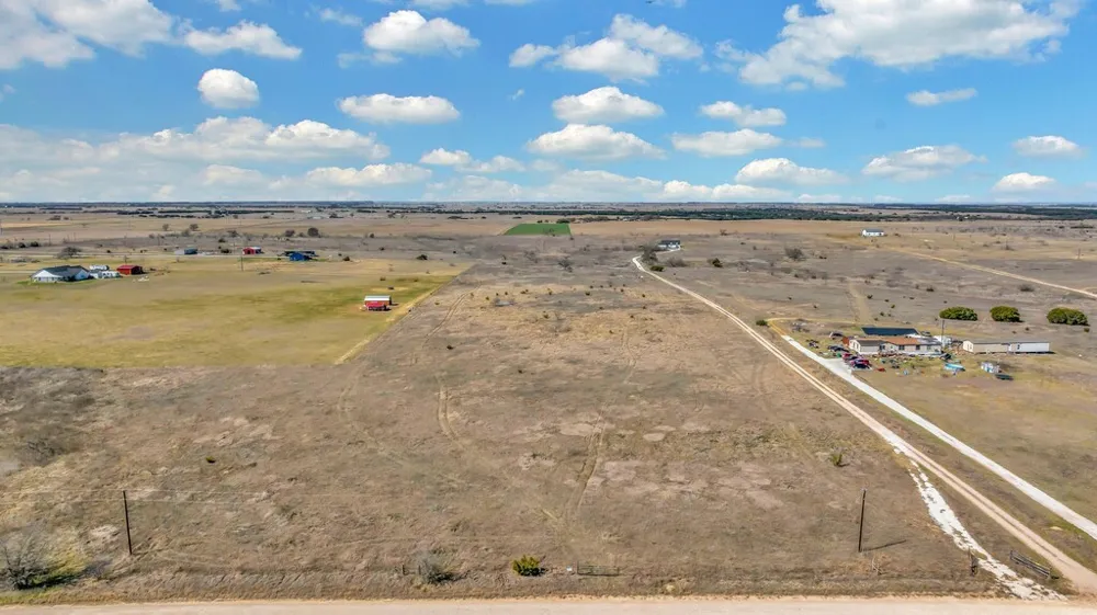 CR 3535 Clifton, TX 76634