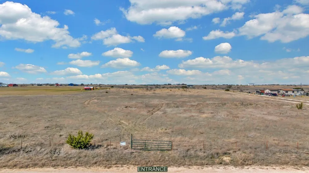 CR 3535 Clifton, TX 76634